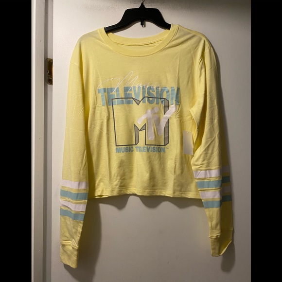 🆕 MTV long sleeve cropped tee XL - Picture 1 of 6